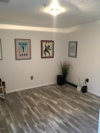 Photo #4: 6095002 Listing 