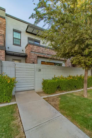 Photo #1: 6095050 Listing