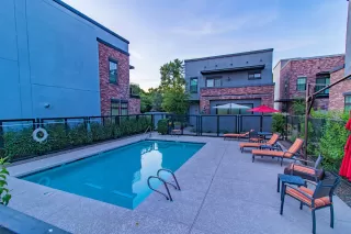 Photo #3: 6095050 Listing