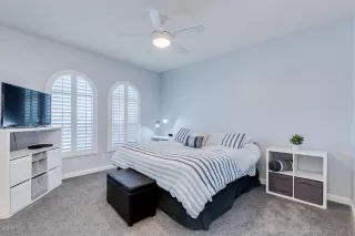 Photo #2: 6095119 Listing