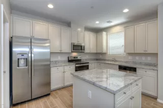 Photo #5: 6095313 Listing