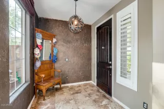 Photo #3: 6095567 Listing