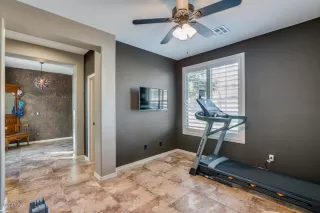 Photo #6: 6095567 Listing