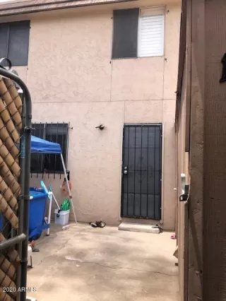 Photo #5: 6095569 Listing