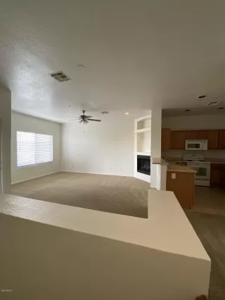 Photo #4: 6095587 Listing 