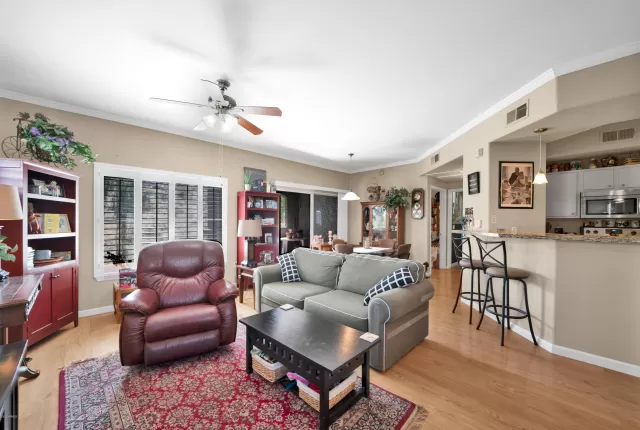 MLS: 6095605 Condo For Sale