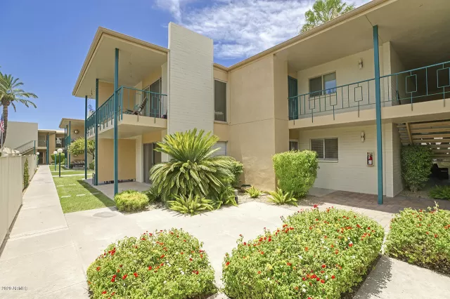 MLS: 6095659 Condo For Sale