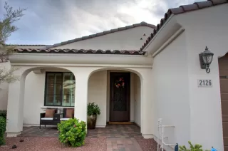 Photo #5: 6095710 Listing 