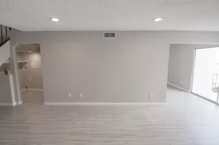 Photo #1: 6095765 Listing 