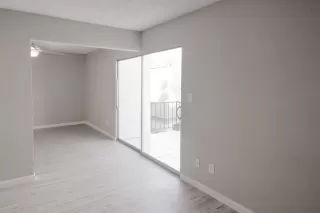 Photo #2: 6095765 Listing 