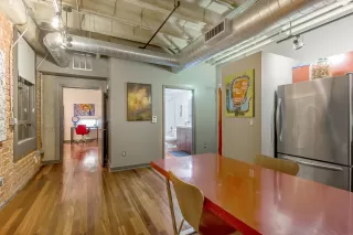 Photo #6: 6096109 Listing