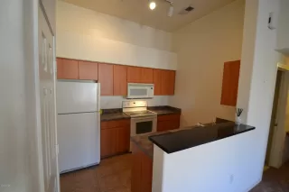 Photo #5: 6096209 Listing