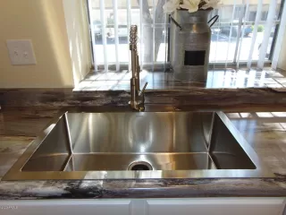 Photo #4: 6096248 Listing