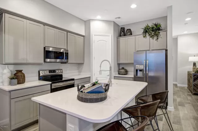 MLS: 6096397 Condo For Sale