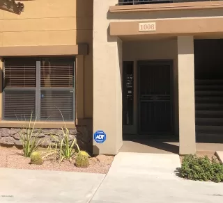 Photo #3: 6096437 Listing