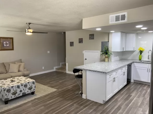 MLS: 6096496 Condo For Sale