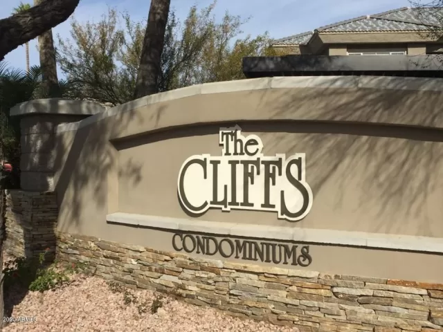 MLS: 6096709 Condo For Sale