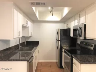 Photo #5: 6096803 Listing