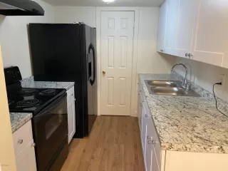 Photo #4: 6096837 Listing