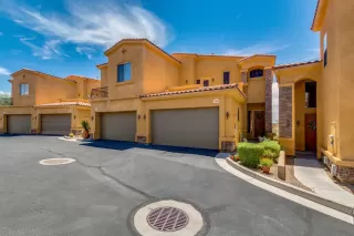 Photo #2: 6097019 Listing