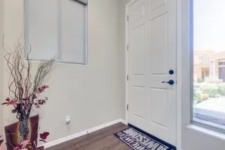 Photo #4: 6097019 Listing