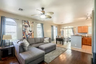 Photo #3: 6097043 Listing 