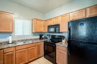 Photo #6: 6097043 Listing 