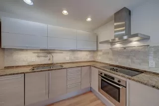 Photo #5: 6097044 Listing