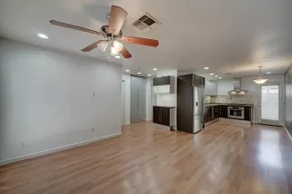 Photo #4: 6097047 Listing 