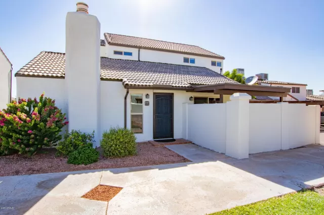 MLS: 6097187 Condo For Sale