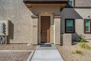 Photo #4: 6097222 Listing