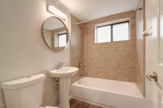 Photo #5: 6097257 Listing