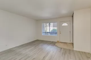 Photo #6: 6097284 Listing 