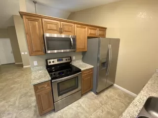 Photo #2: 6097359 Listing 