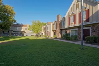 Photo #3: 6097419 Listing