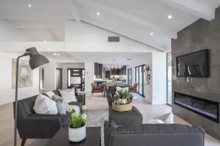 Photo #5: 6097427 Listing 