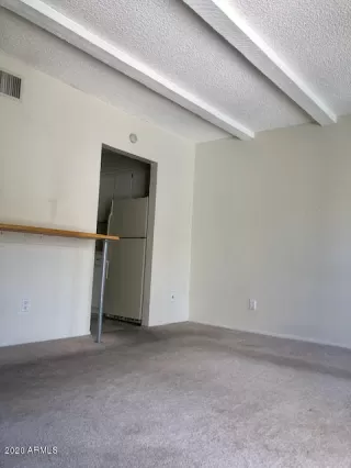 Photo #4: 6097470 Listing