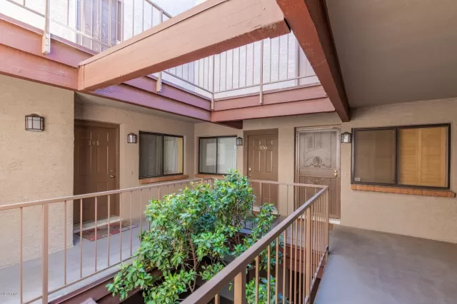 MLS: 6097483 Condo For Sale