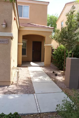 Photo #2: 6097704 Listing 