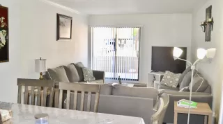 Photo #4: 6097897 Listing