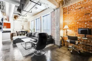 Photo #5: 6098126 Listing