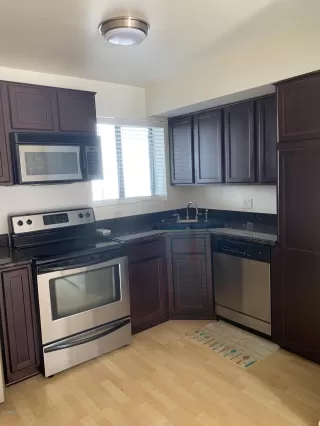 Photo #3: 6098230 Listing 