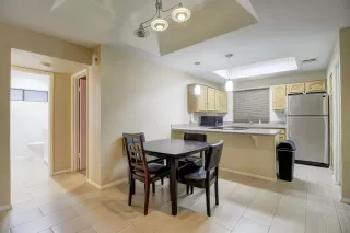 Photo #3: 6098326 Listing