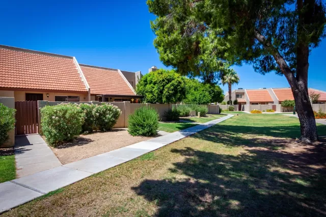 MLS: 6098364 Condo For Sale