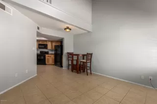 Photo #4: 6098364 Listing