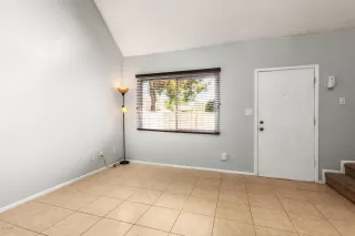 Photo #5: 6098364 Listing