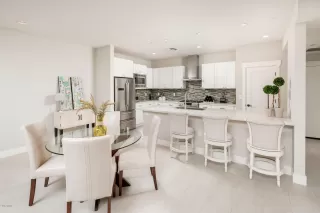 Photo #2: 6098531 Listing 