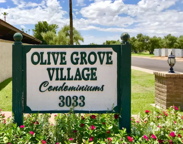 MLS: 6098636 Condo For Sale