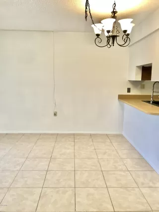 Photo #3: 6098636 Listing 