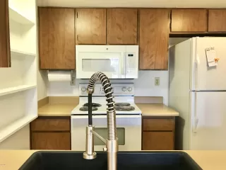 Photo #4: 6098636 Listing 